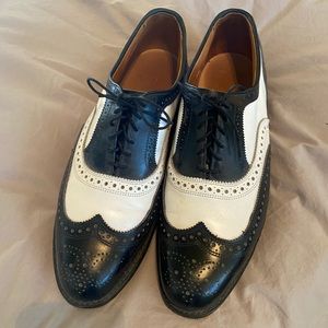 Allen Edmonds Spectator Shoes size 10.5 D